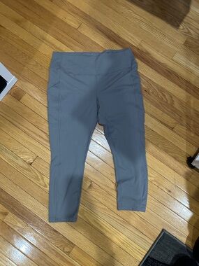 32 Degrees Slate Gray High-Waist Cropped Leggings